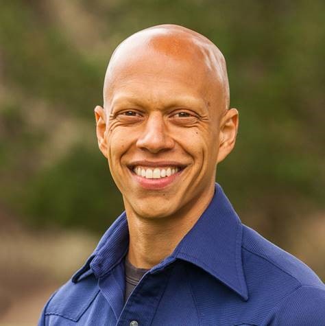 Porträt von Dr. Cyrus Khambatta