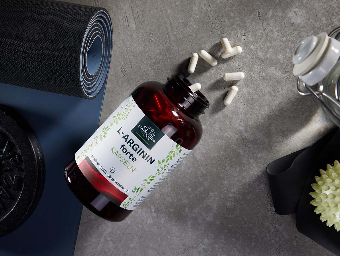 L-Arginin forte - 3.720 mg pro Tagesdosis (6 Kapseln) - aus natürlicher Fermentation - hochdosiert - vegan - 365 Kapseln - von Unimedica